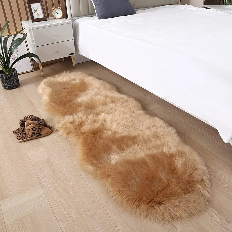 VM Fluffy Replic Sheepskin Rug